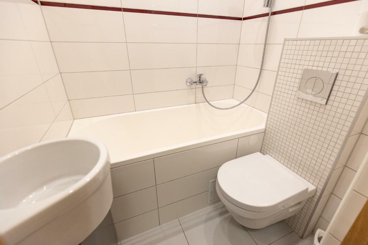 City Center Gauja Apartment Valmiera Ngoại thất bức ảnh